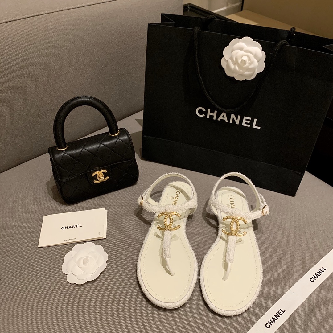 CHANEL SLIPPERS 40