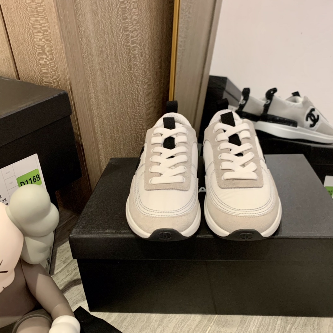 CHANEL SNEAKERS 7