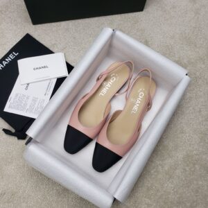 CHANEL FLATS 31