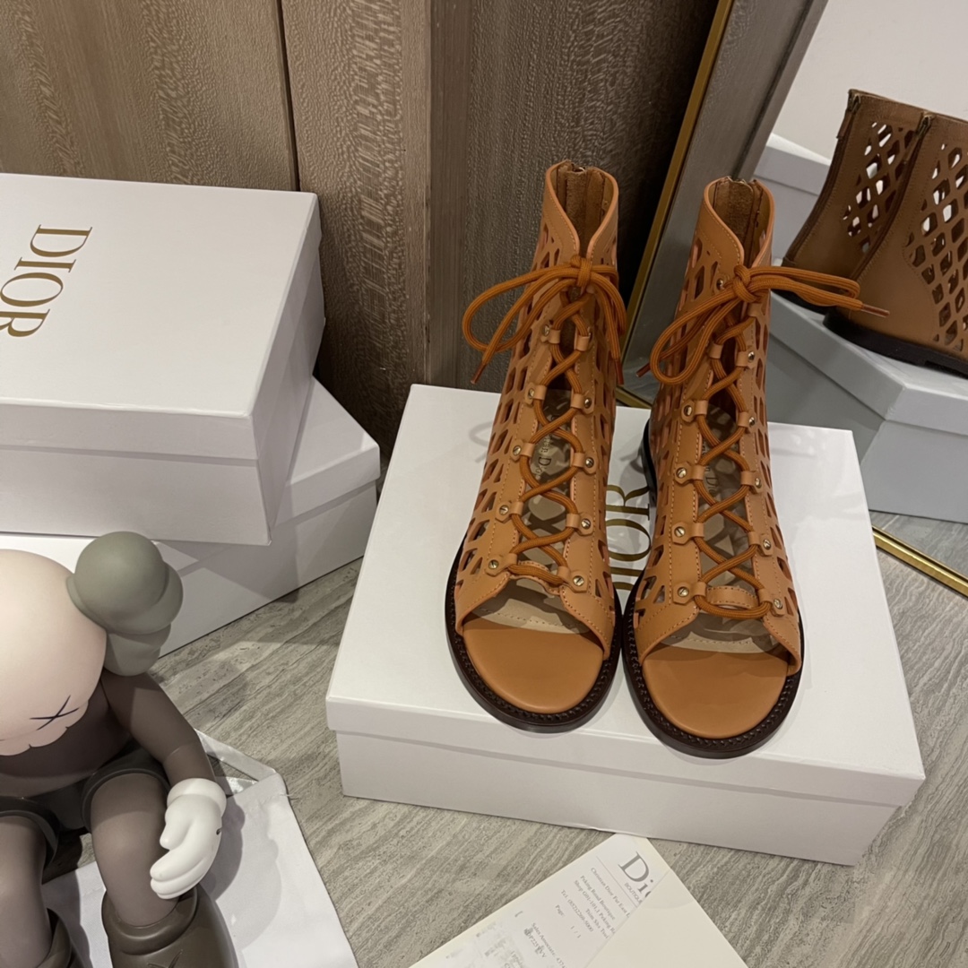 DIOR BOOTS 3