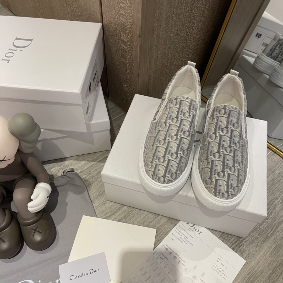 DIOR FLATS 6