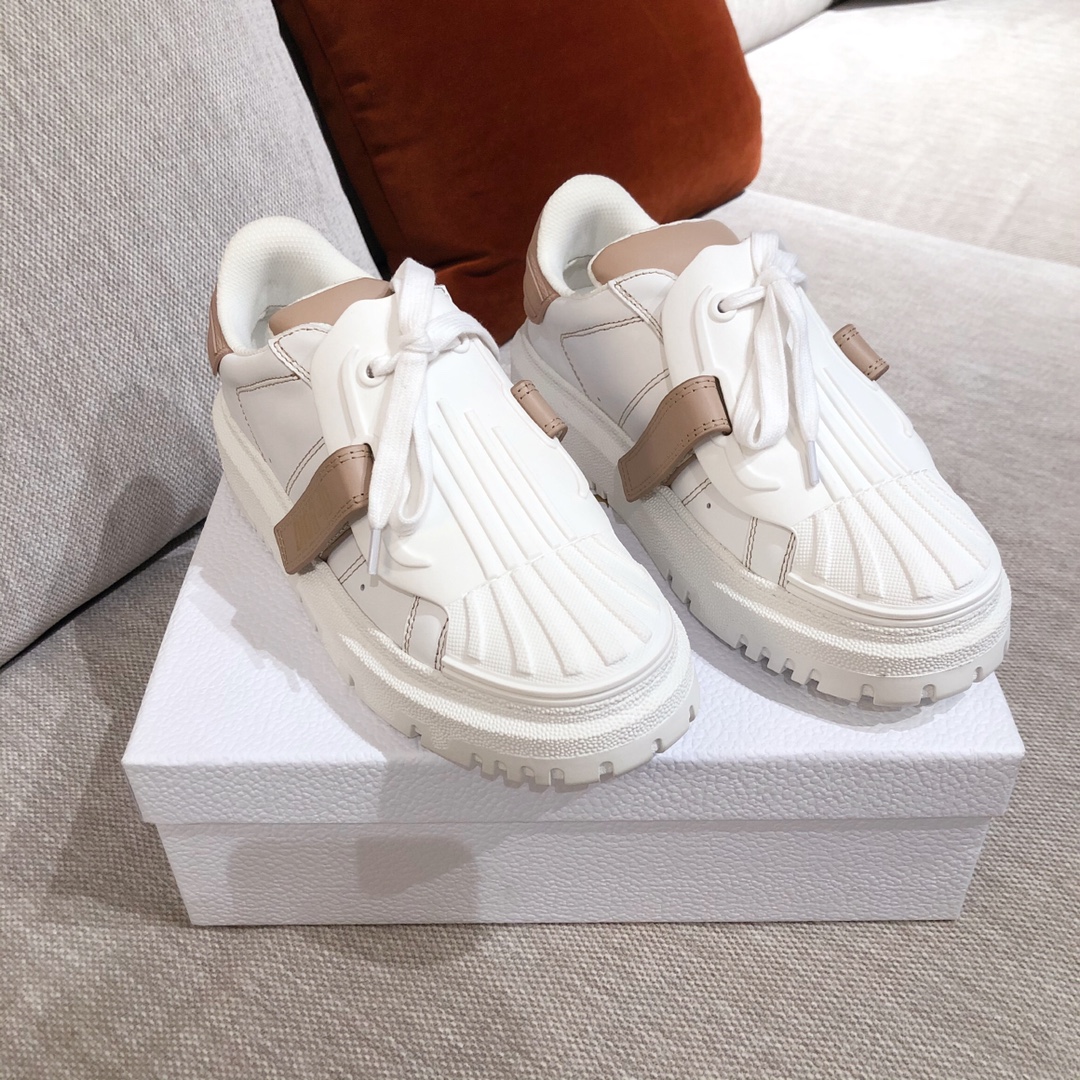 DIOR SNEAKERS 67