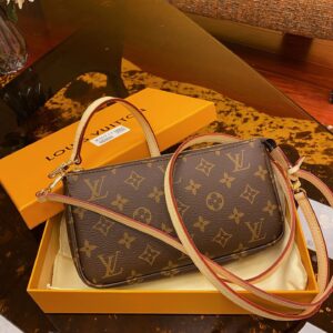 POCHETTE ACCESSOIRES