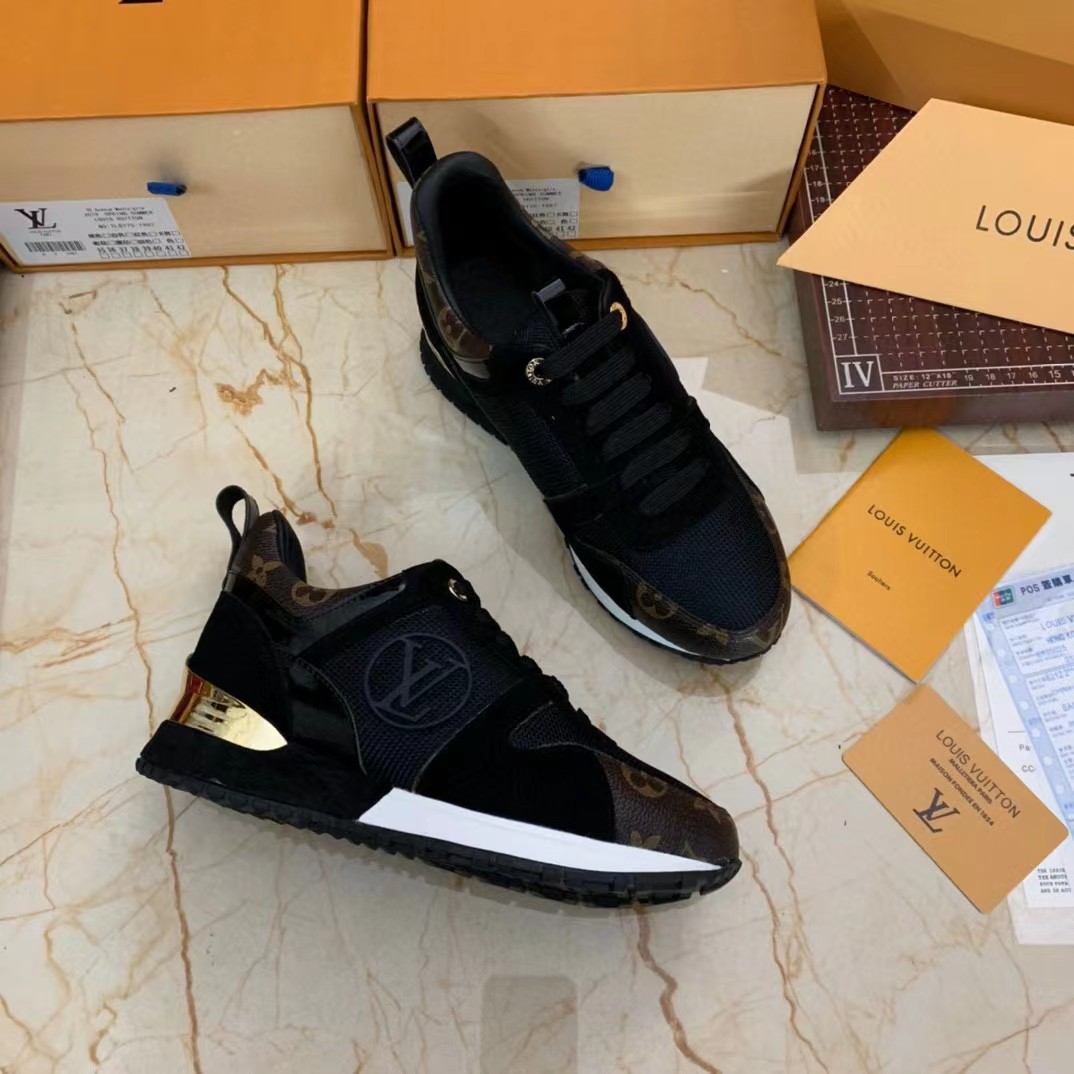 Louis Vuitton RUN AWAY