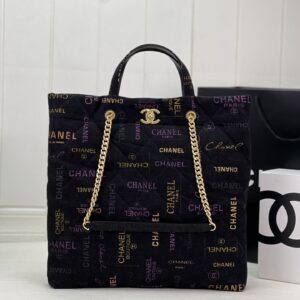 CHANEL TOTE