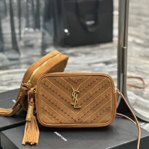 Saint Laurent – Lou suede camera bag – women – Calf Leather – One Size – Brown