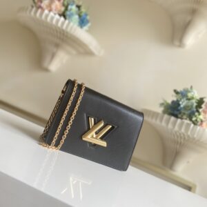 Twist Belt Chain Bag