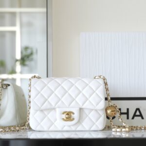 Chanel 24