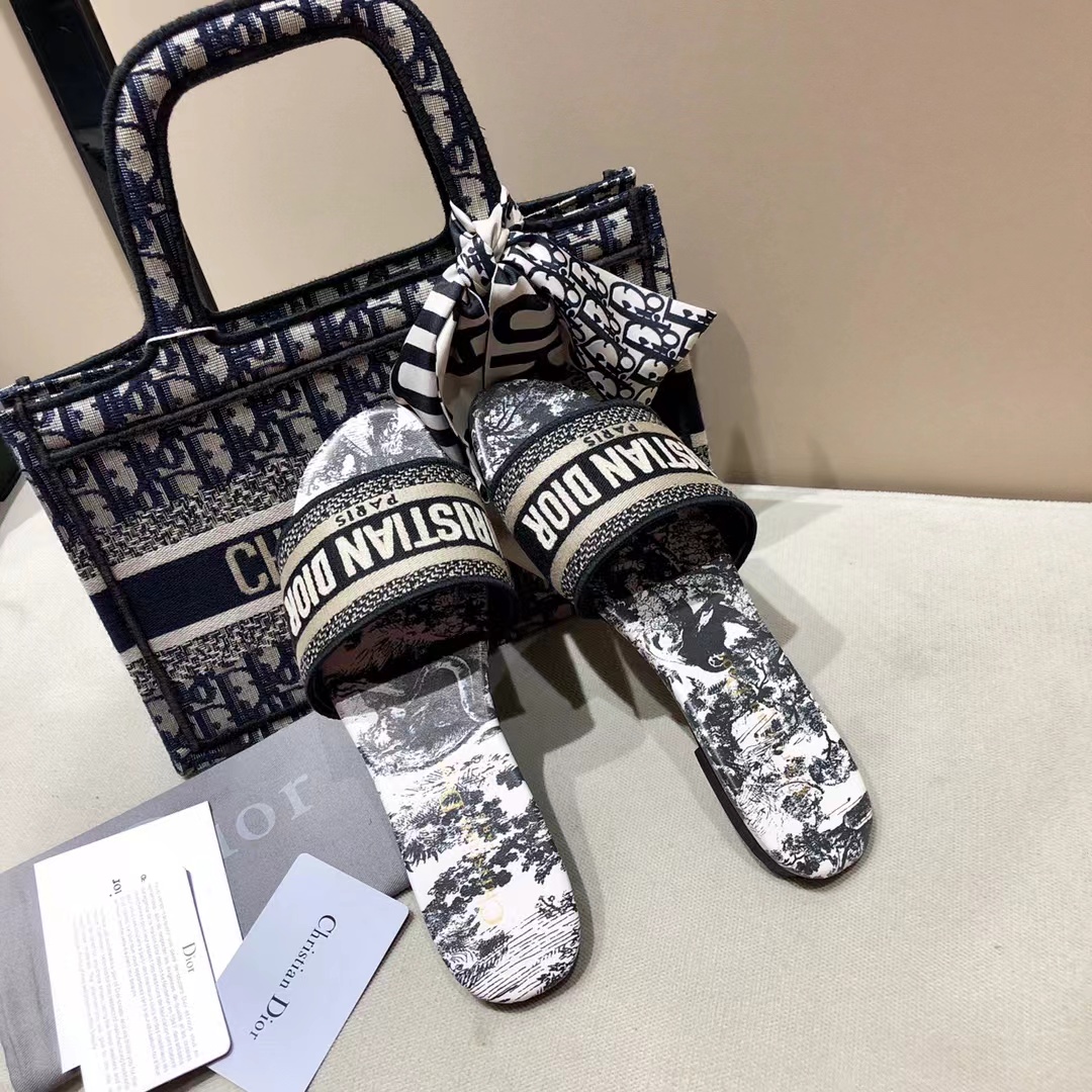 Dior Slippers