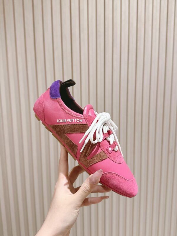 LV Sneakerina